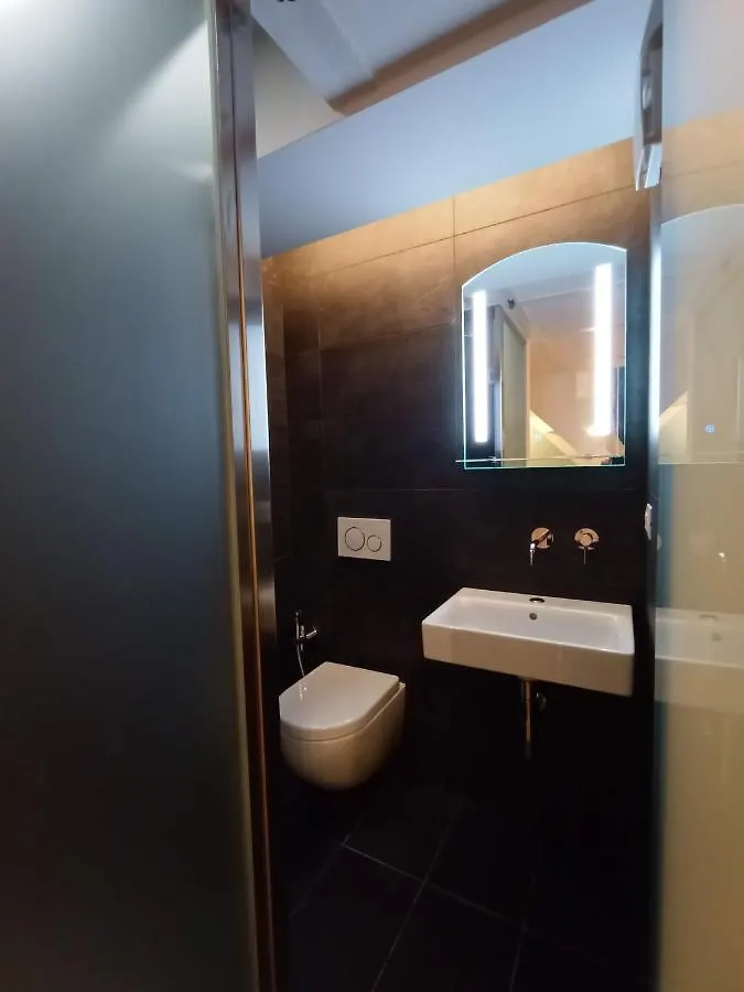 Tolli Colosseo Apartment Roma Italia