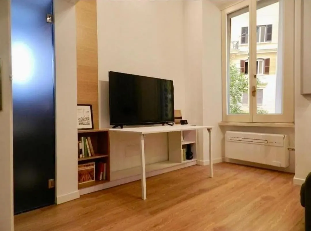 Tolli Colosseo Apartment Roma 0*,  Italia