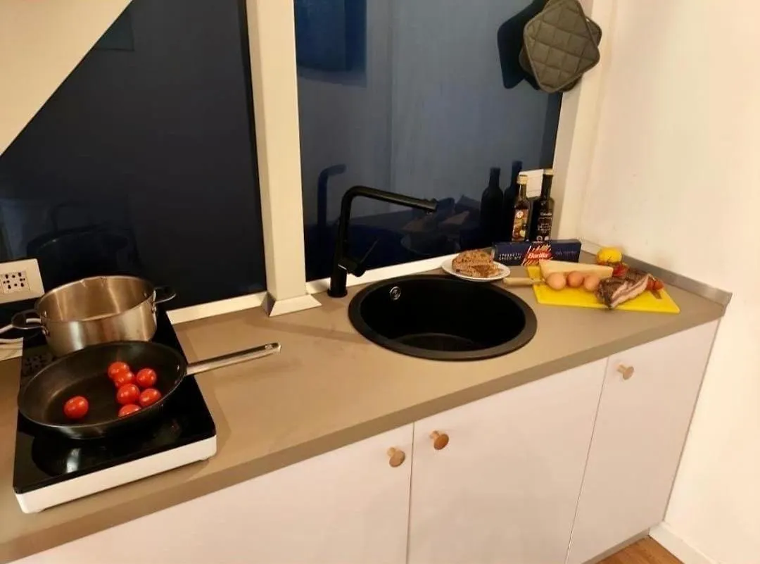 Tolli Colosseo Apartment Rome Italy